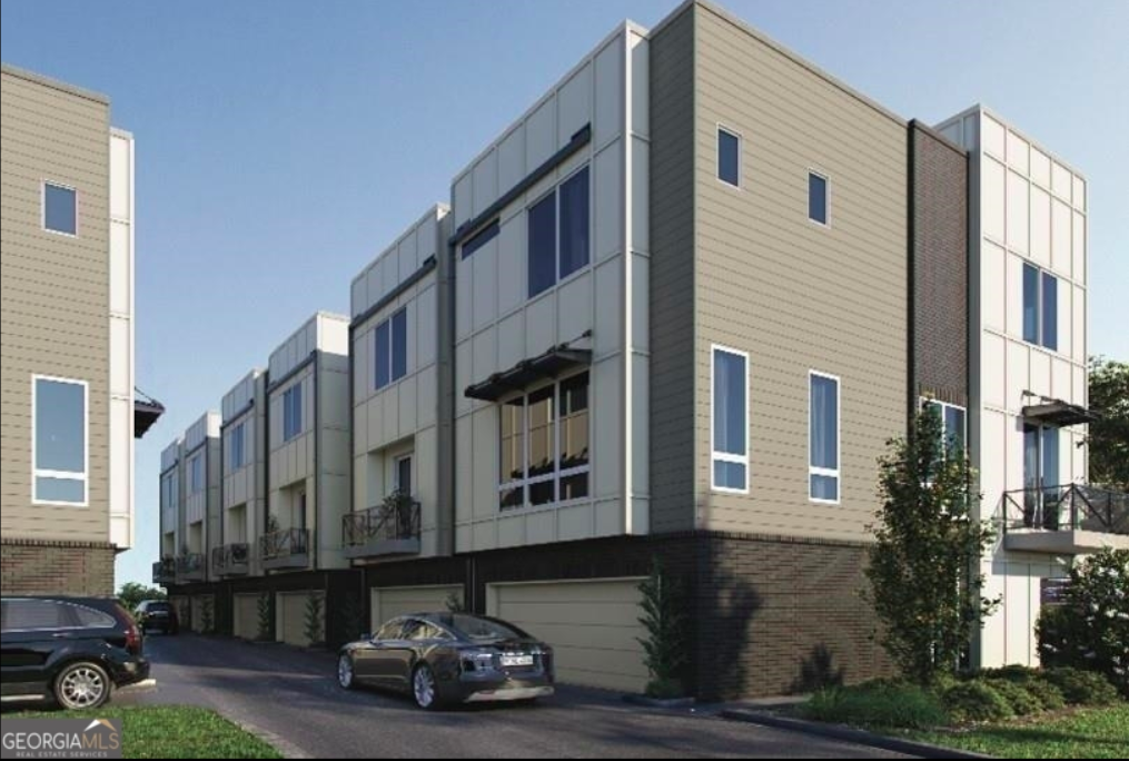 Batch of Kirkwood townhomes starts delivering near interstate